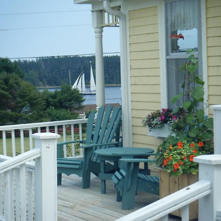 Bayview Pines Country Inn B&B Mahone Bay Zewnętrze zdjęcie